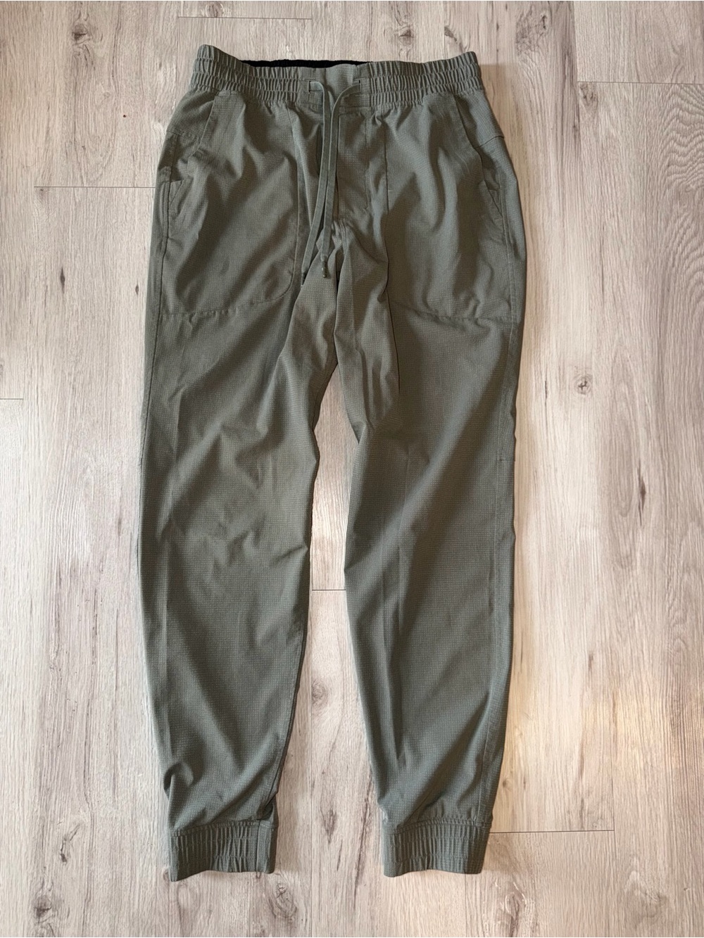 Lululemon Olive Green Jogger Pants - Lightweight Casual Pull-On